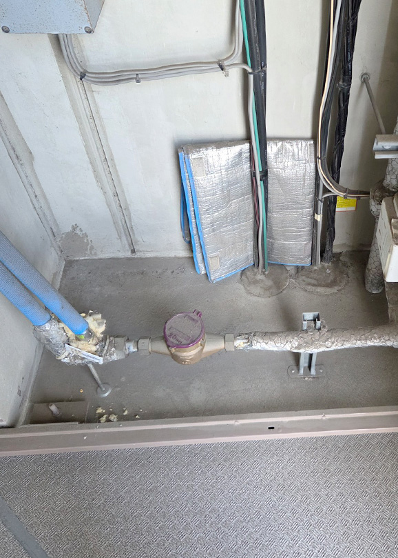 東京都 マンション メーターボックス内設置1